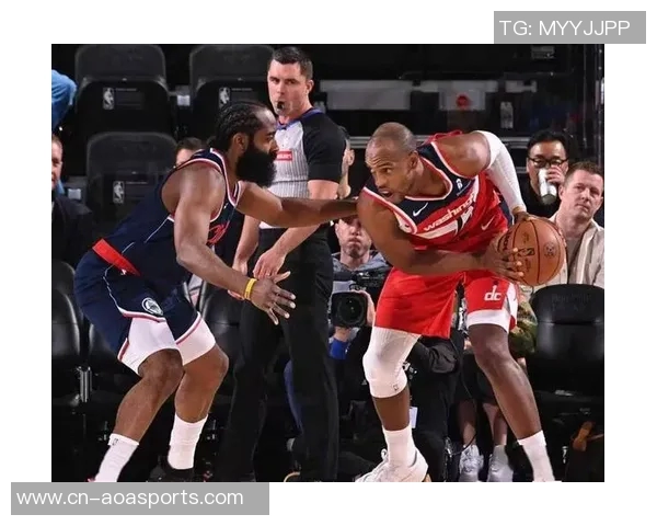 快船与火箭第六场激战回顾关键时刻决定胜负的精彩瞬间分析